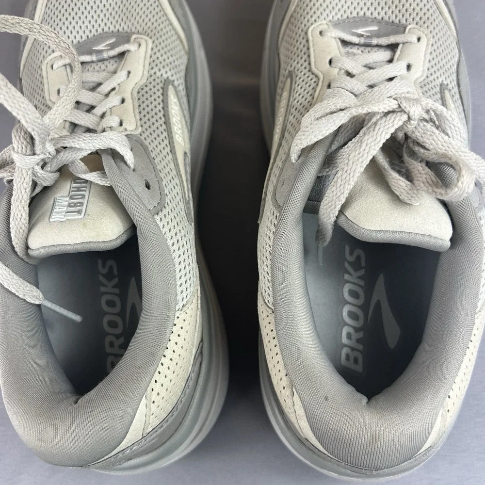Brooks Ghost Max Women's Size 9.5 Gray Running Walking Shoes 1204331B056